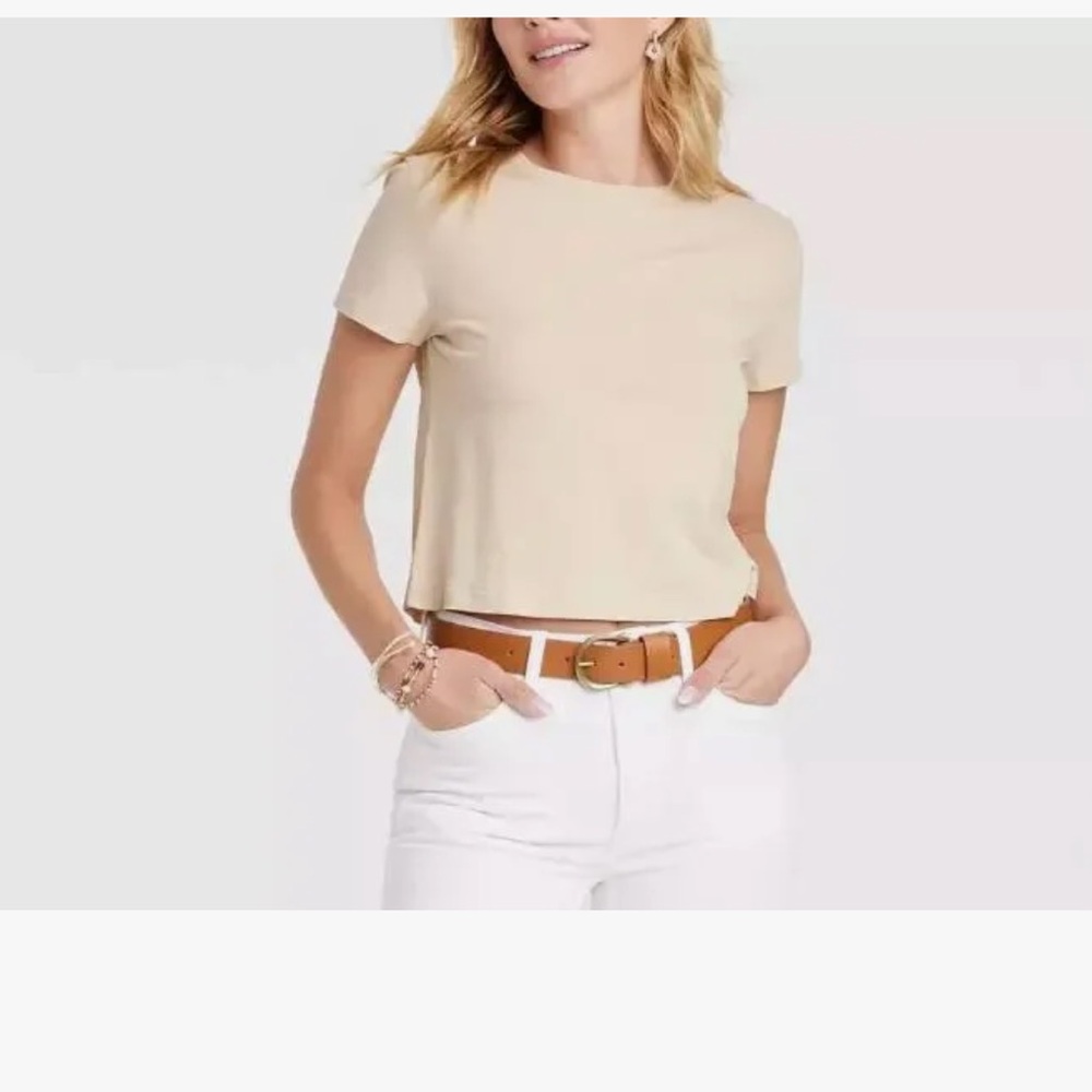 Women's Shrunken Short Sleeve T-Shirt - Universal Thread Tan Size S